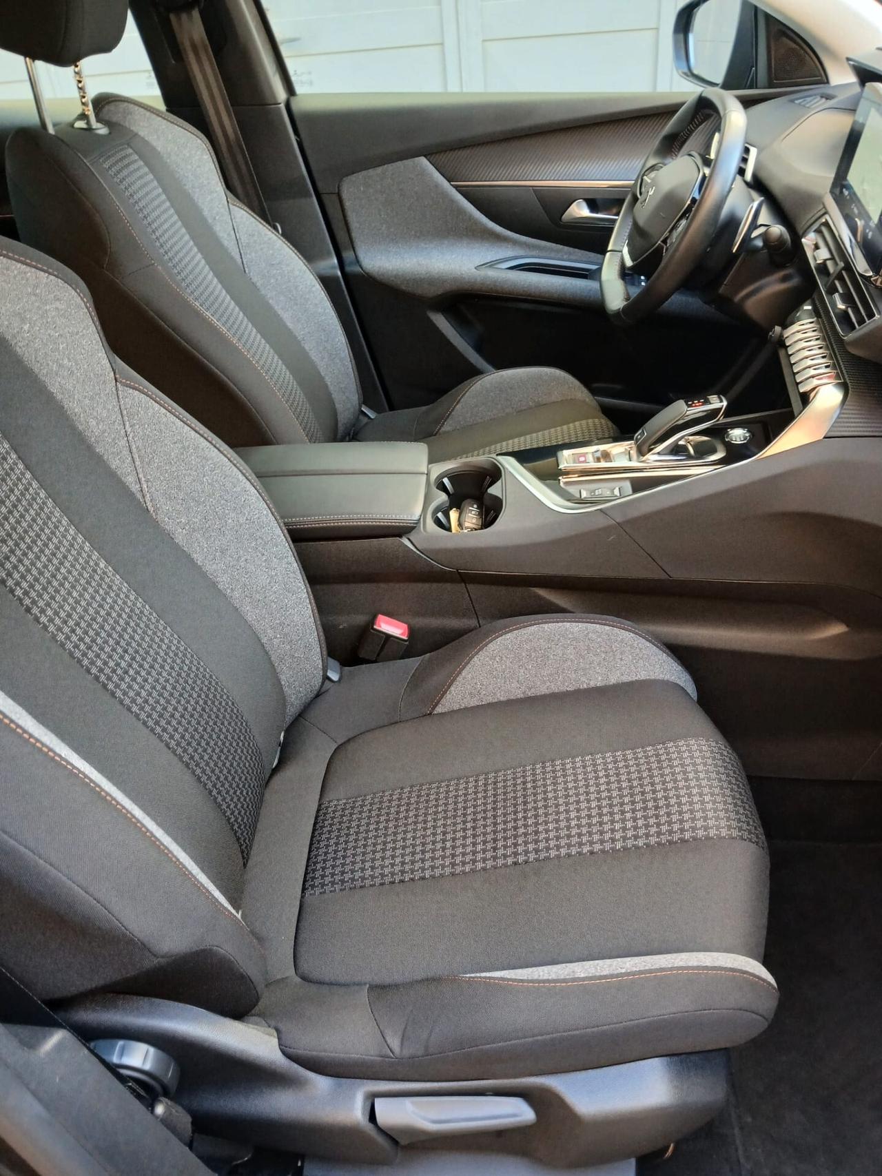 Peugeot 3008 BlueHDi 130 S&S EAT8 Active Business