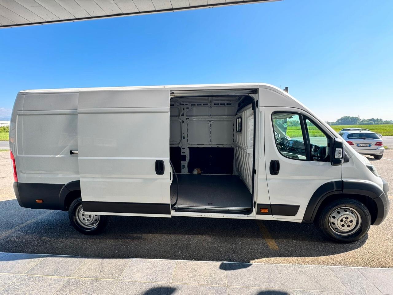 Peugeot Boxer 435 2.0 BlueHDi 163CV PM-TM L4 H2 *IVA ESPOSTA*