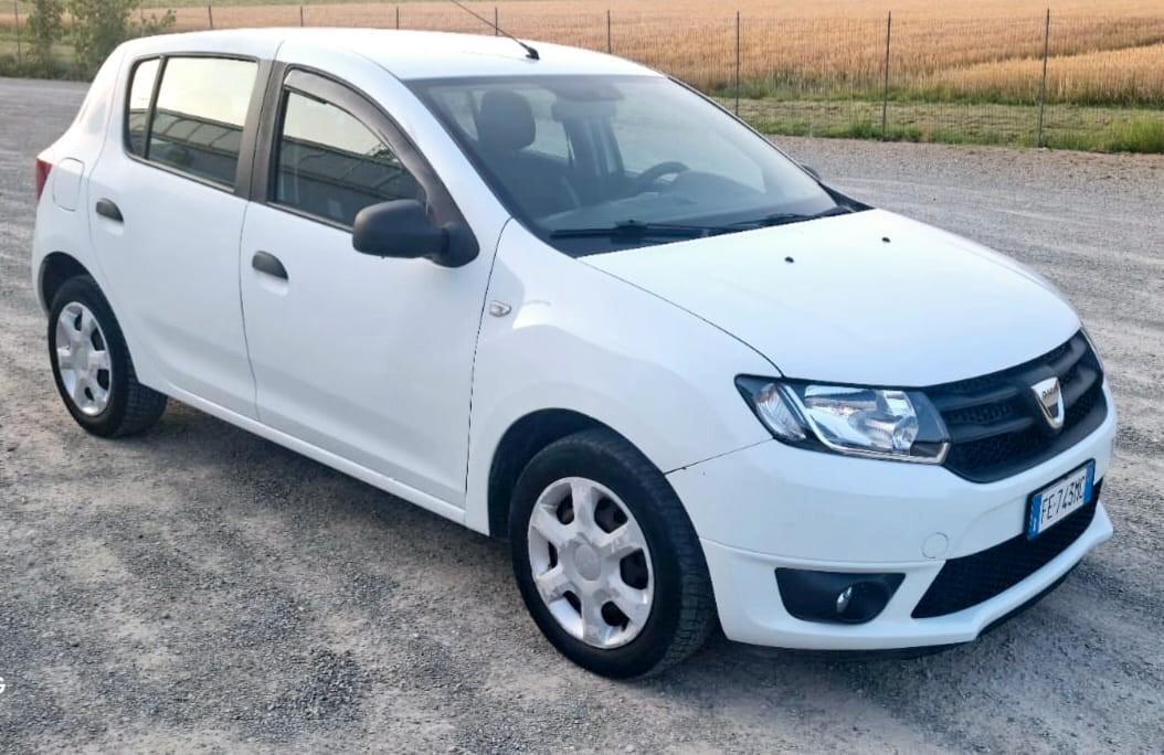 Dacia Sandero 0.9 TCe 12V T-GPL 90 Start&Stop SS Lauréate Family