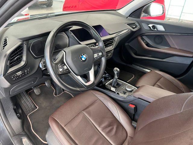 BMW 118 d 5p. Luxury