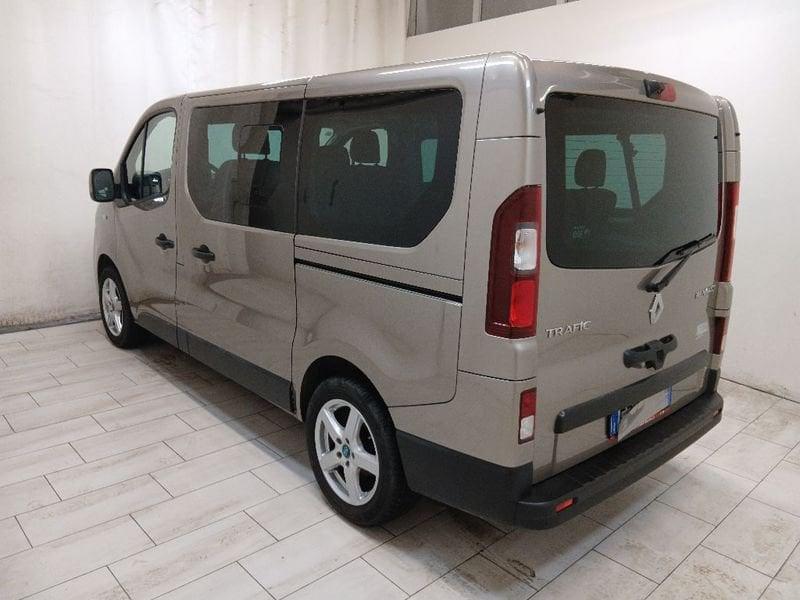 Renault Trafic passenger T29 2.0 dci 145cv L1H1 Energy Intens E6d-temp