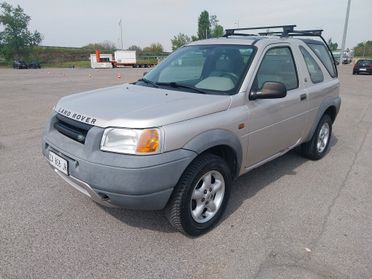 Land Rover Freelander 2.0 TD cat 3p. Hardback