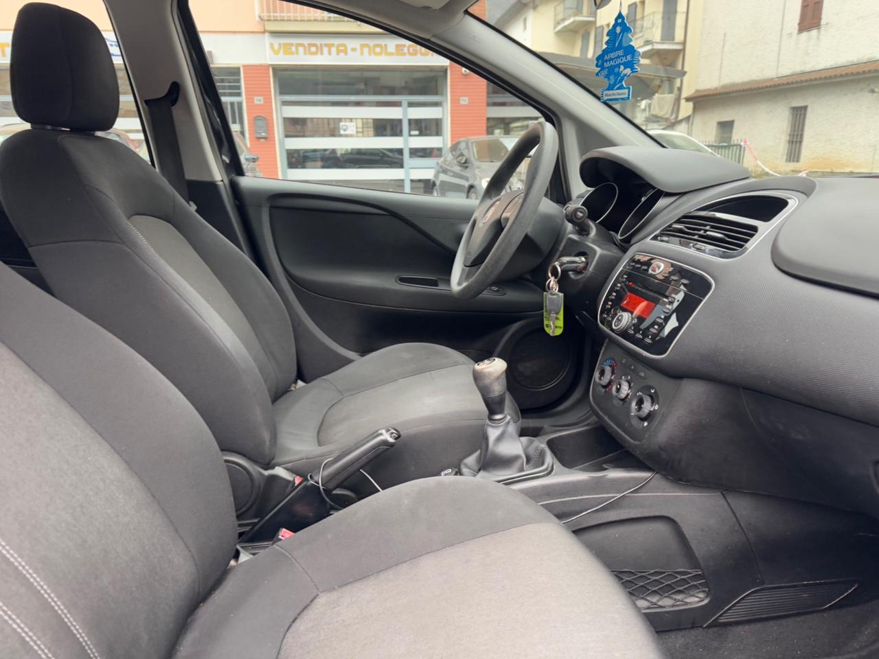 Fiat Punto 1.3 MJT II 75 CV 5 porte TAGLIANDATA - OK NEOPATENTATI