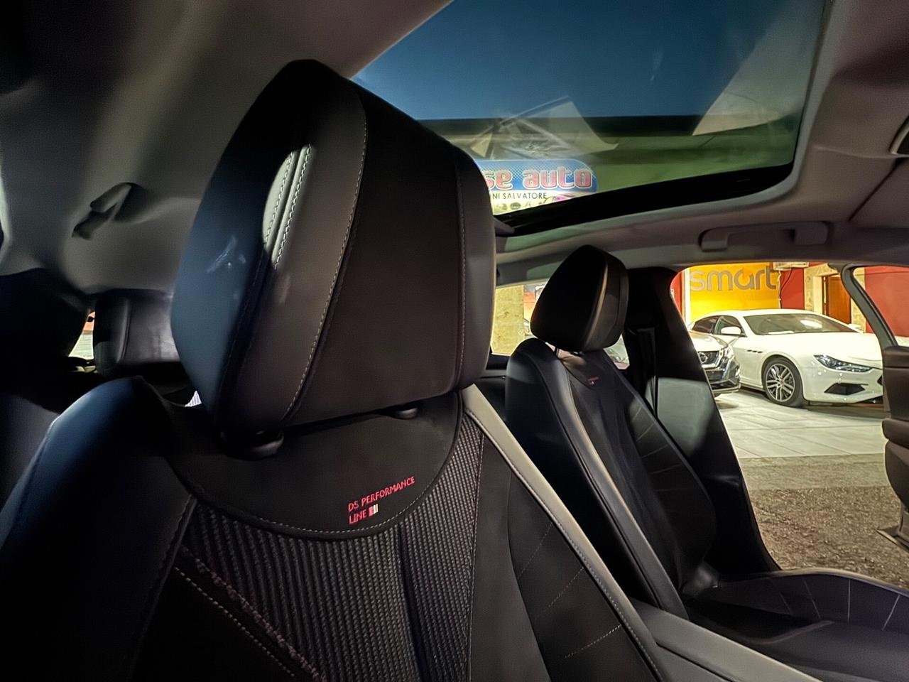 DS4 BlueHDi 130 aut. Performance Line+ Tetto Led a