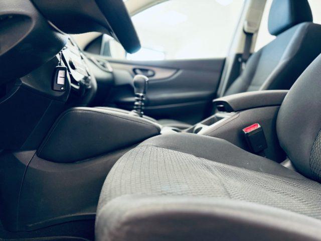 NISSAN Qashqai 1.5 dCi Acenta