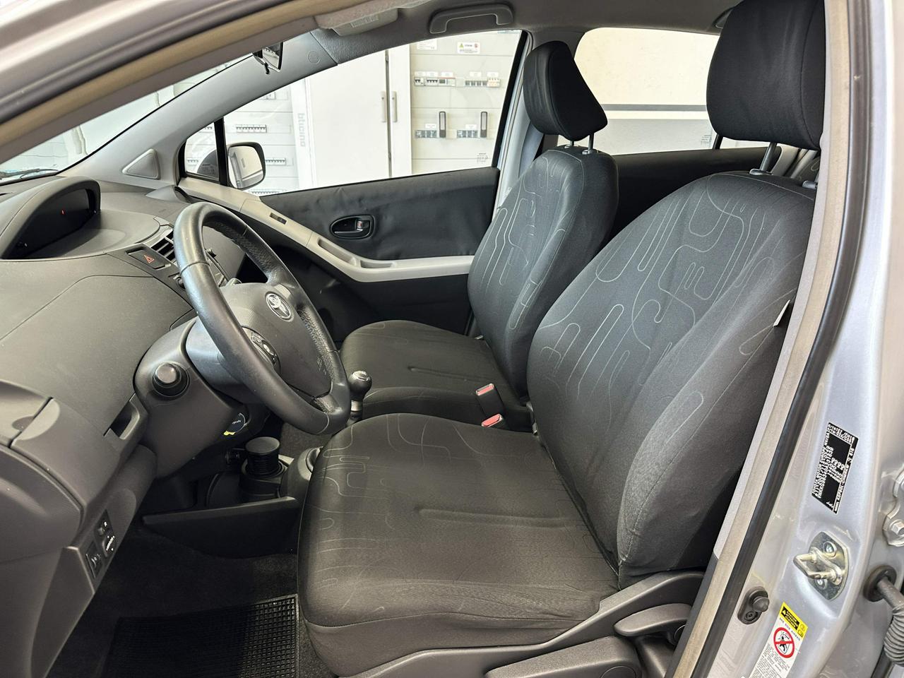 Toyota Yaris 5p 1.0 Now