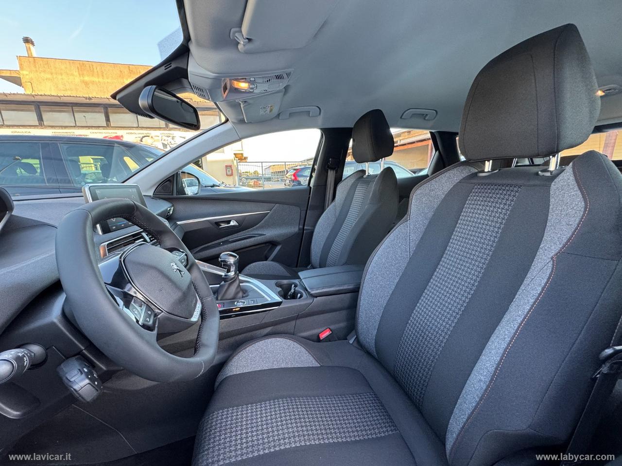 PEUGEOT 3008 BlueHDi 130 S&S Allure Pack