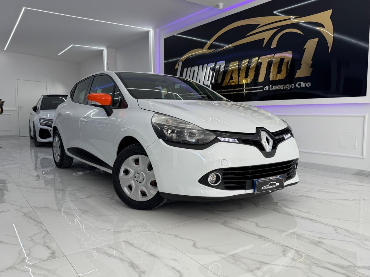 Renault Clio 1.2 75CV GPL Costume National Full Opt