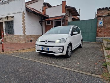 Volkswagen up! 1.0 60CV AUTOMATICA, 5 porte, Bluetooth, Sensori