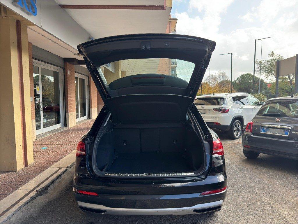 AUDI Q3 35 TFSI S tronic 150cv