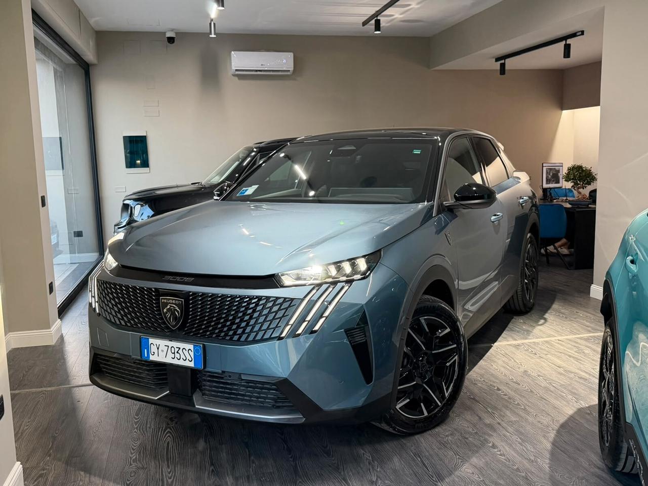 Peugeot 3008 Hybrid 136cv e-DCS6 GT my25