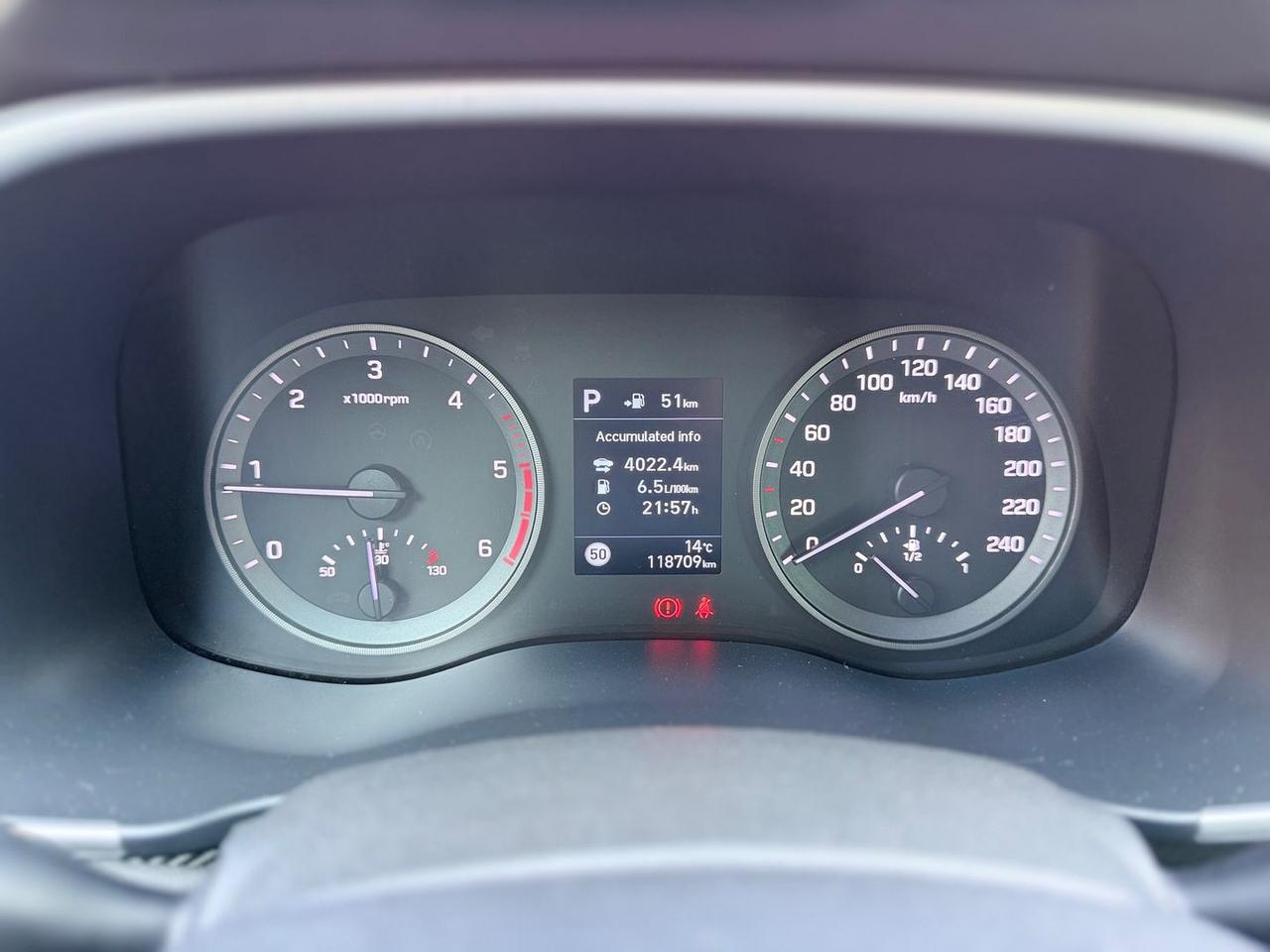 Hyundai Tucson Exellence 1.6 CRDi 48V MHEV #10068