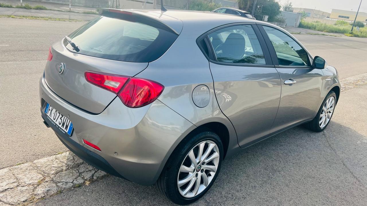 Alfa Romeo Giulietta 1.4 Turbo 120 CV GPL