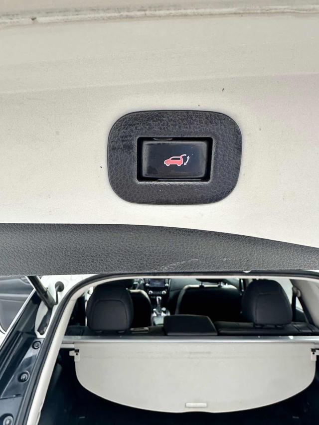 NISSAN X-Trail 2.0 dCi 4WD Tekna