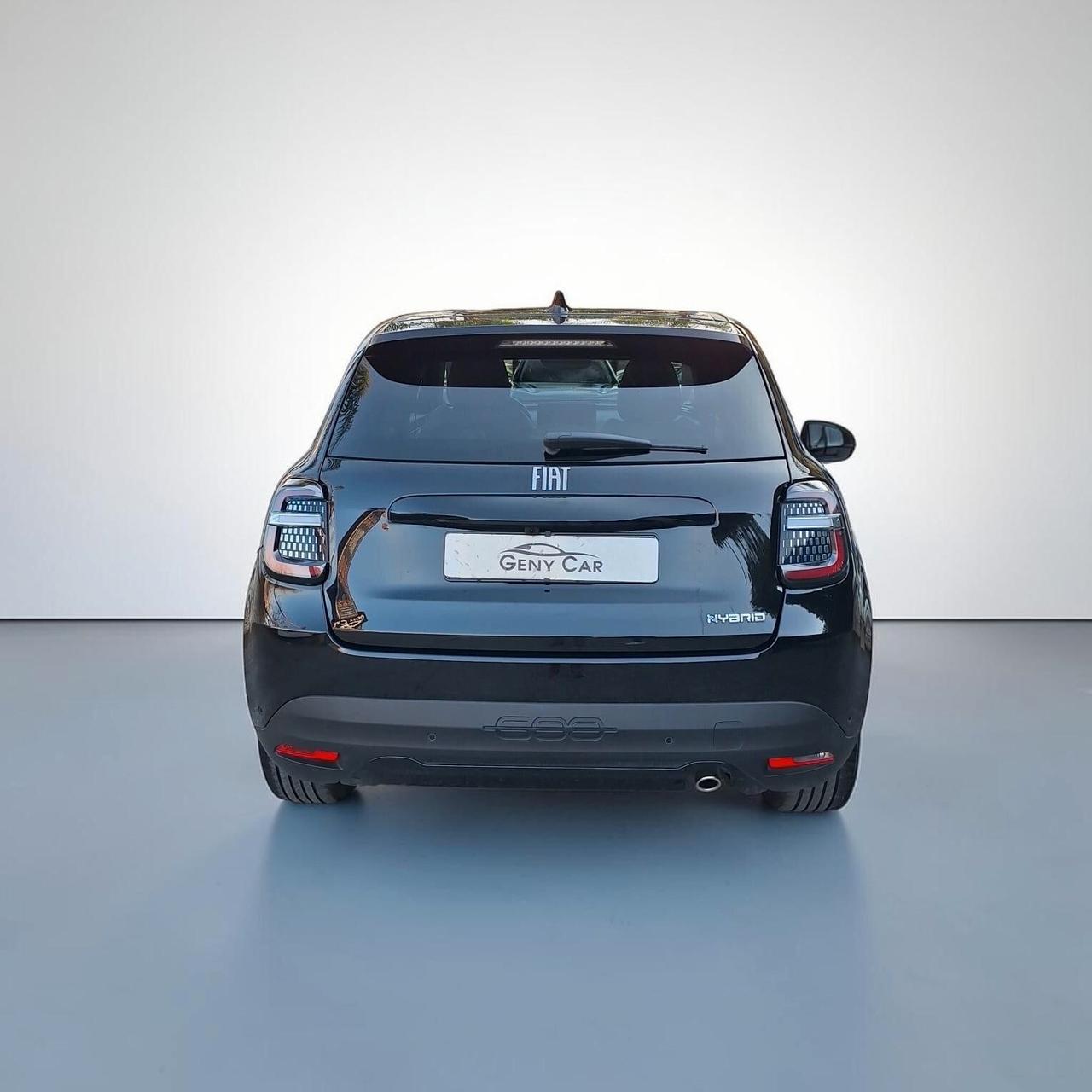 Fiat 600 Hybrid 100 CV DCT MHEV La Prima