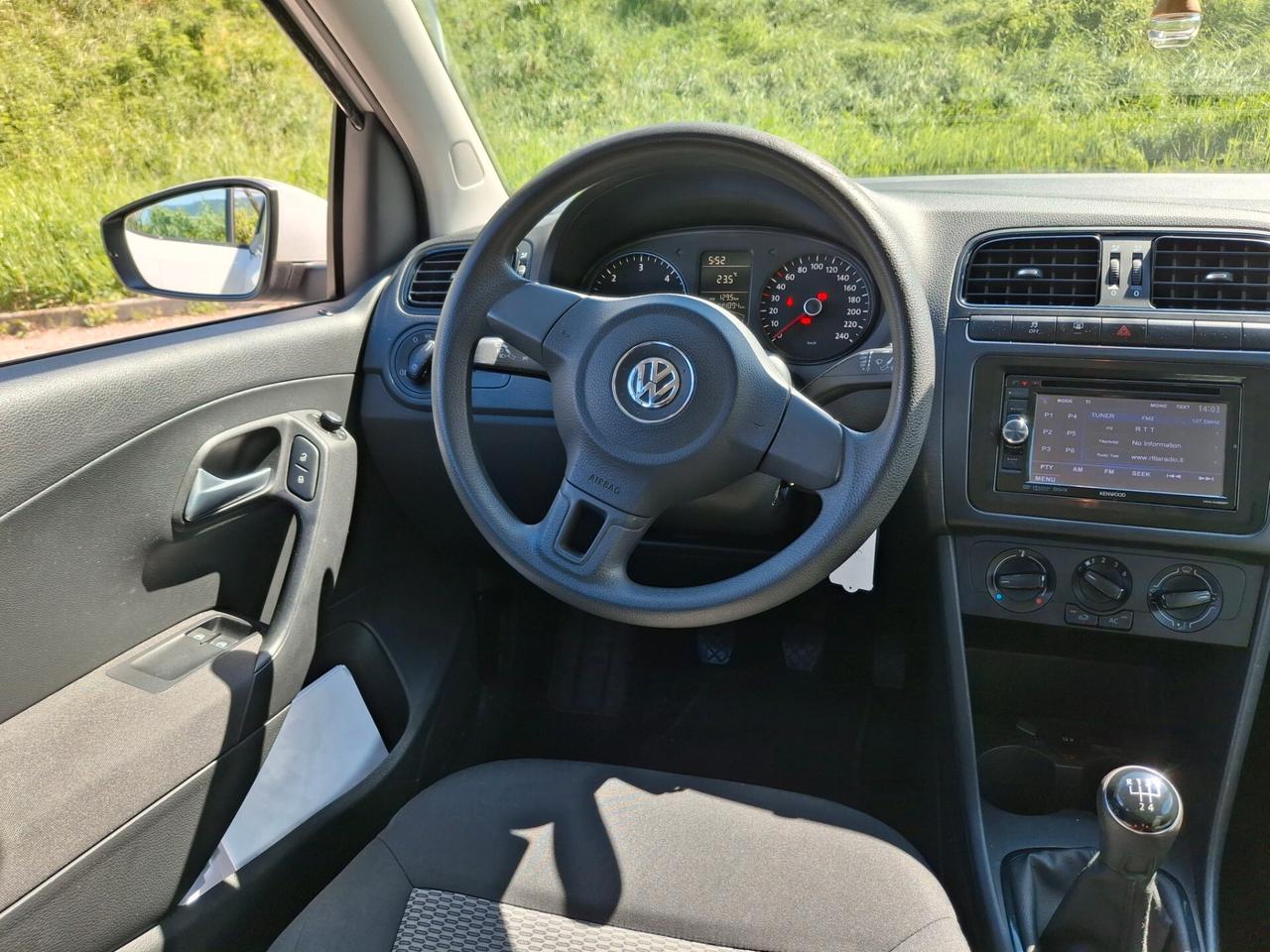 Volkswagen Polo 1.2 5 porte 75cv neo patentati
