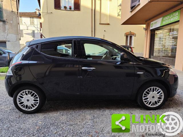 LANCIA Ypsilon 1.2 69 CV 5 porte GPL Ecochic Silver NEOPATENTATI