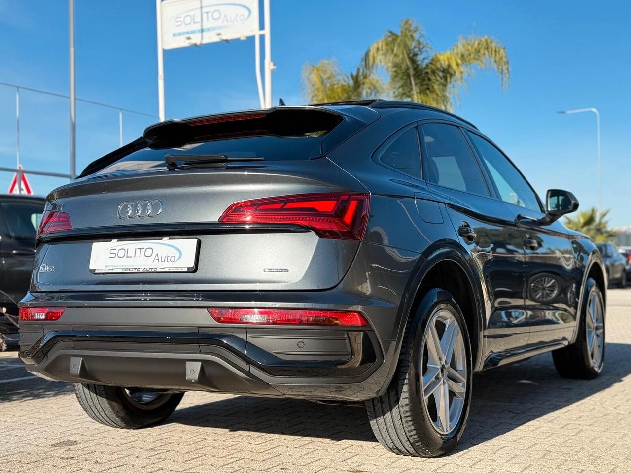Q5 SPB 40 TDI 204cv quattro S-Line + Tetto + Daytona Grey