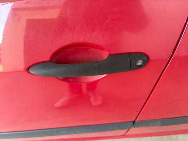 RENAULT Modus 1.2 16V DOPPIO TRENO DI GOMME OK NEOPATENTATI