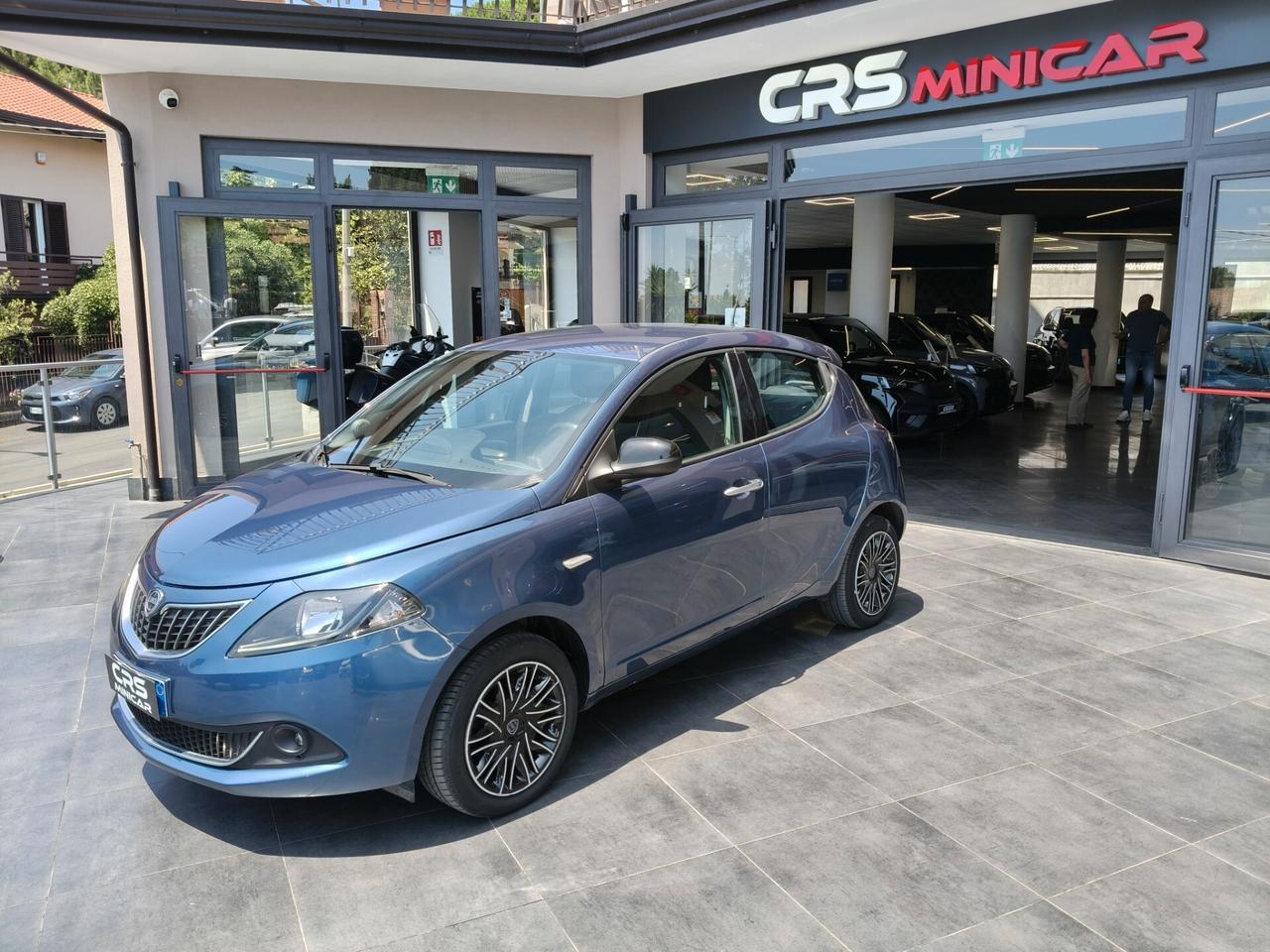 Lancia Ypsilon 1.0 FireFly 5 porte S&S Hybrid Gold