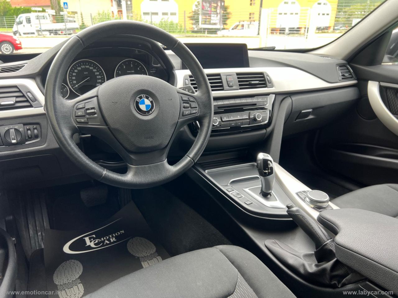 BMW 318d Business Advantage aut. - 2019