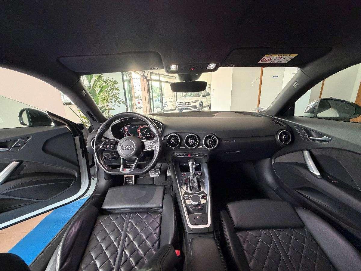 Audi TT 2.0 TFSI quattro S tronic S line