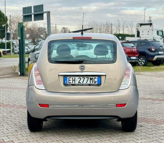 Lancia Ypsilon 1.2 8v Platinum 69cv Neopatentati