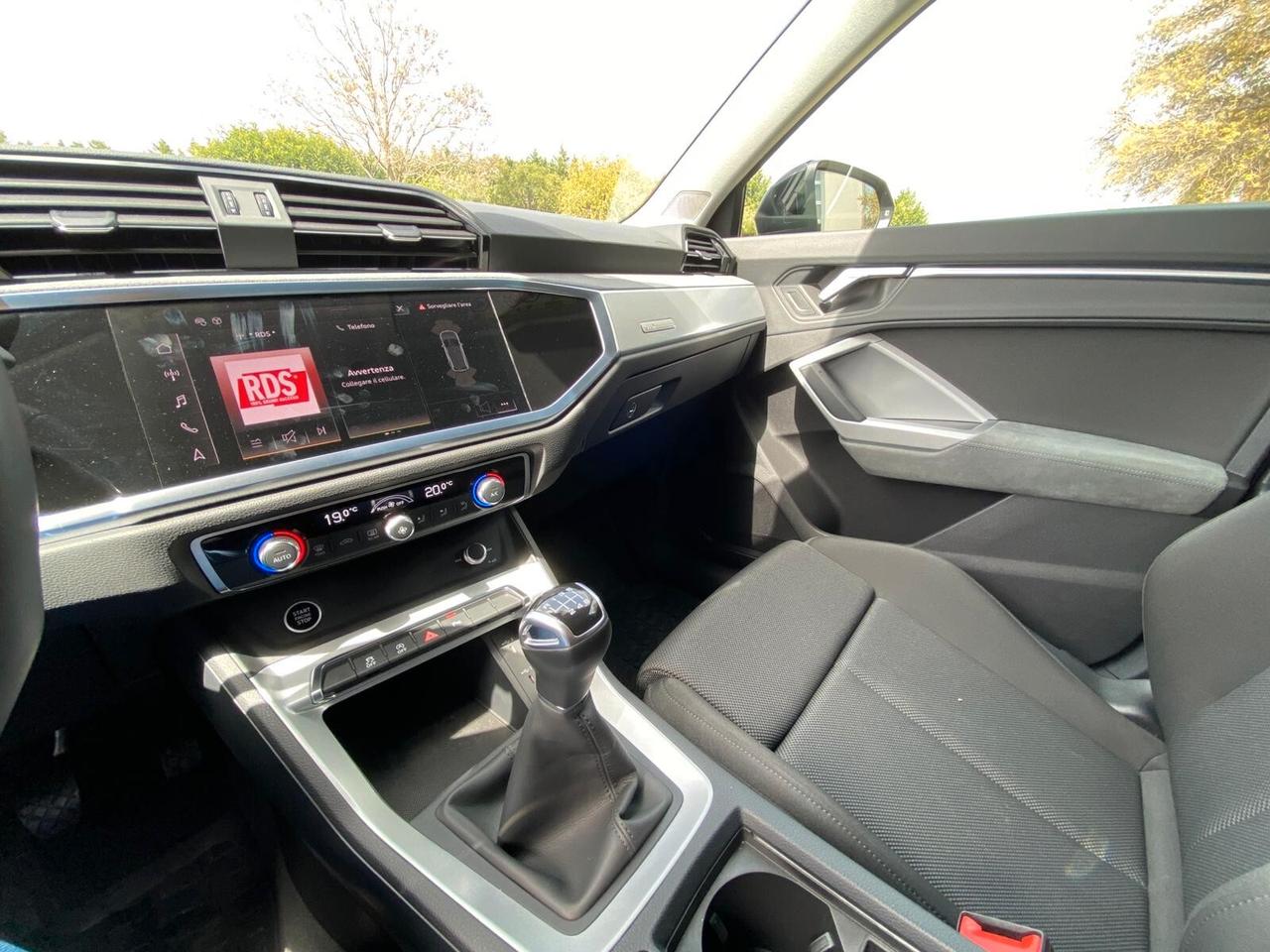 Audi Q3 35 TFSI S line edition