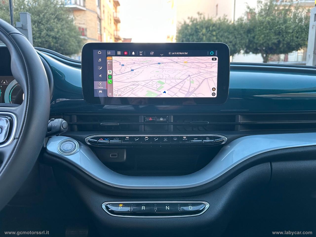 Fiat 500 500e Berlina 42 kWh La Prima