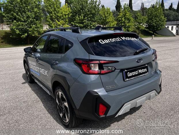 Subaru Crosstrek 2.0i e-Boxer MHEV CVT Linear...