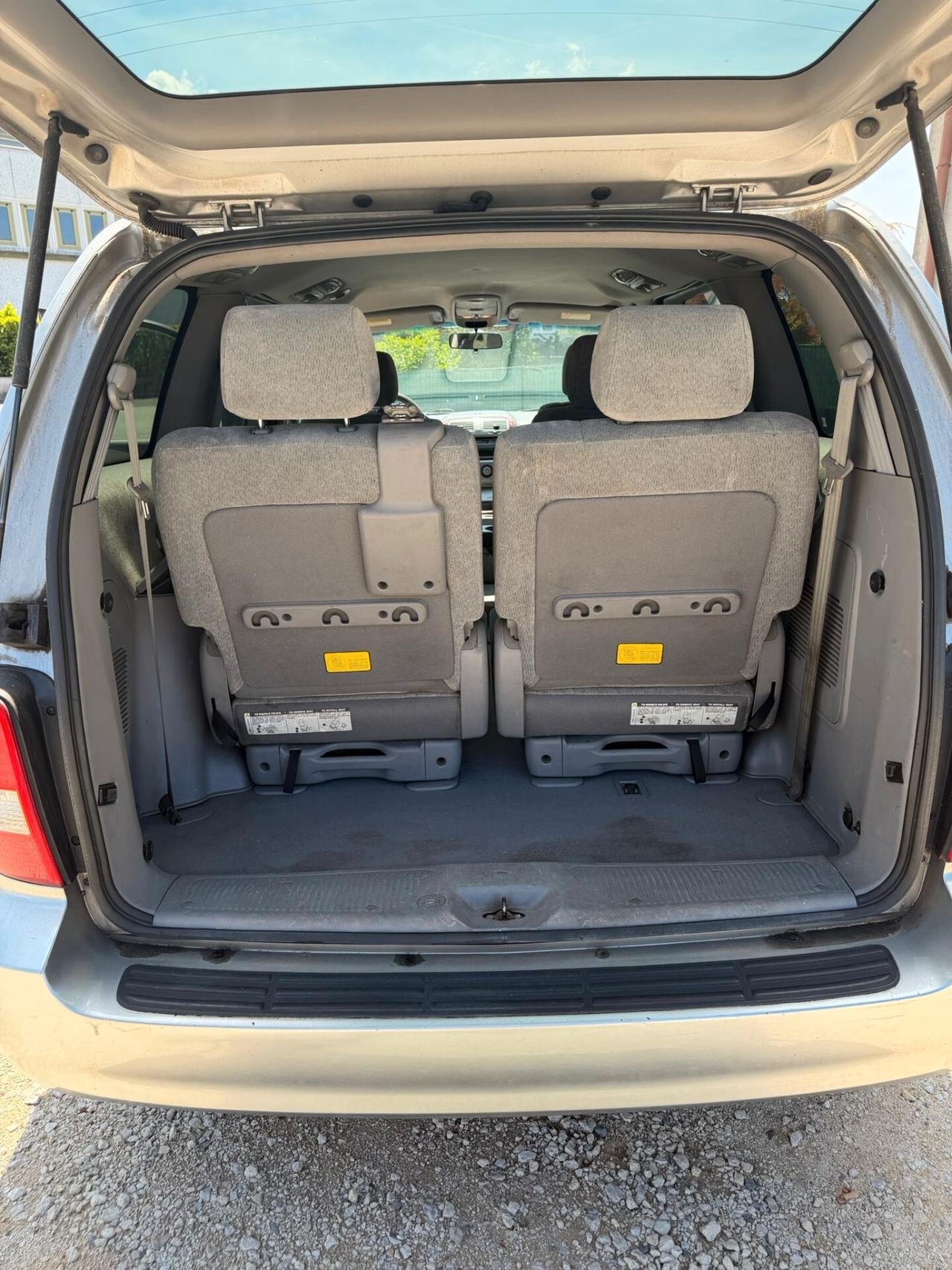 Kia Carnival 2.9 16V CRDi cat Family