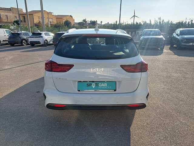 Kia Ceed 1.6 CRDi 136 CV MHEV iMT SW Business Class