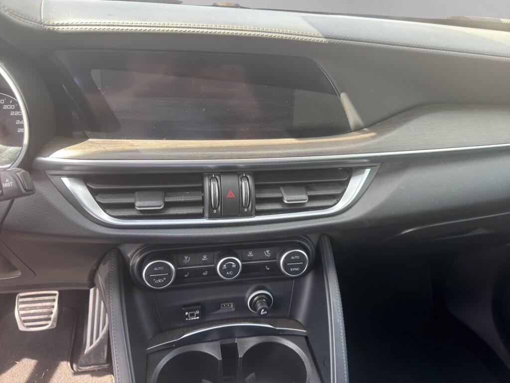 Alfa Romeo Stelvio 2.0 Turbo Ti Q4 AT8