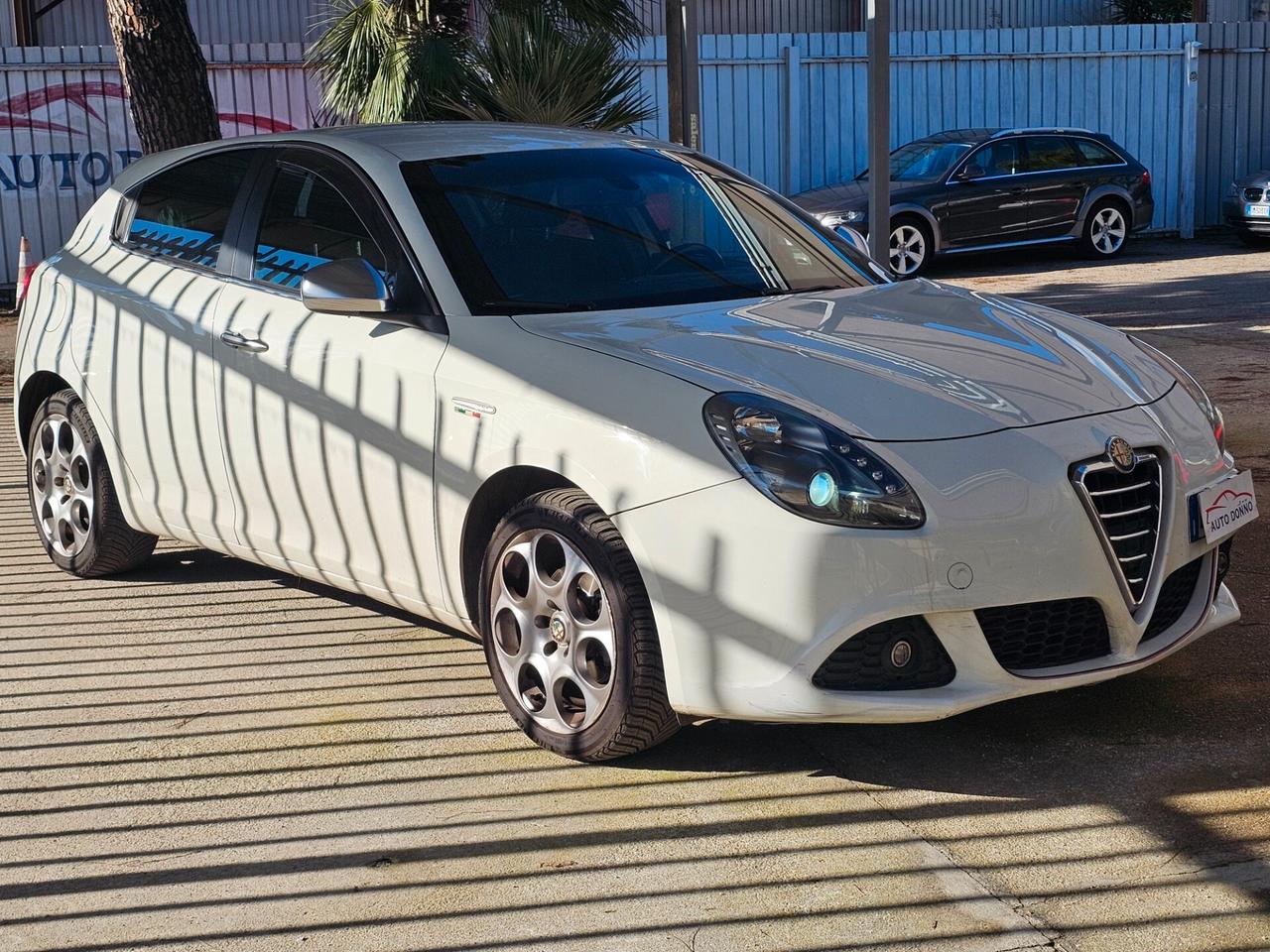 Alfa Romeo Giulietta 1.6 JTDm-2 105 CV Distinctive