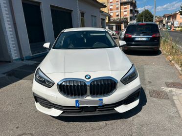 Bmw 120 120d xDrive 5p. Business Advantage 4x4 automatico garanzia