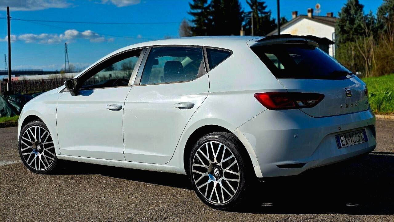 Seat Leon 1.4 TGI METANO Anche NEOPATENTATI
