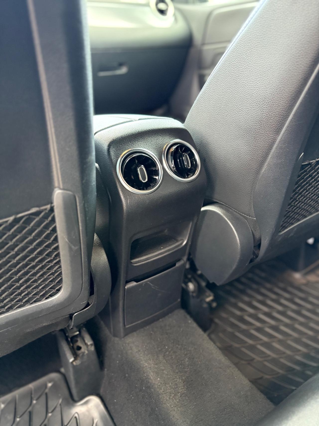 Mercedes-benz B 180 d Automatic Premium