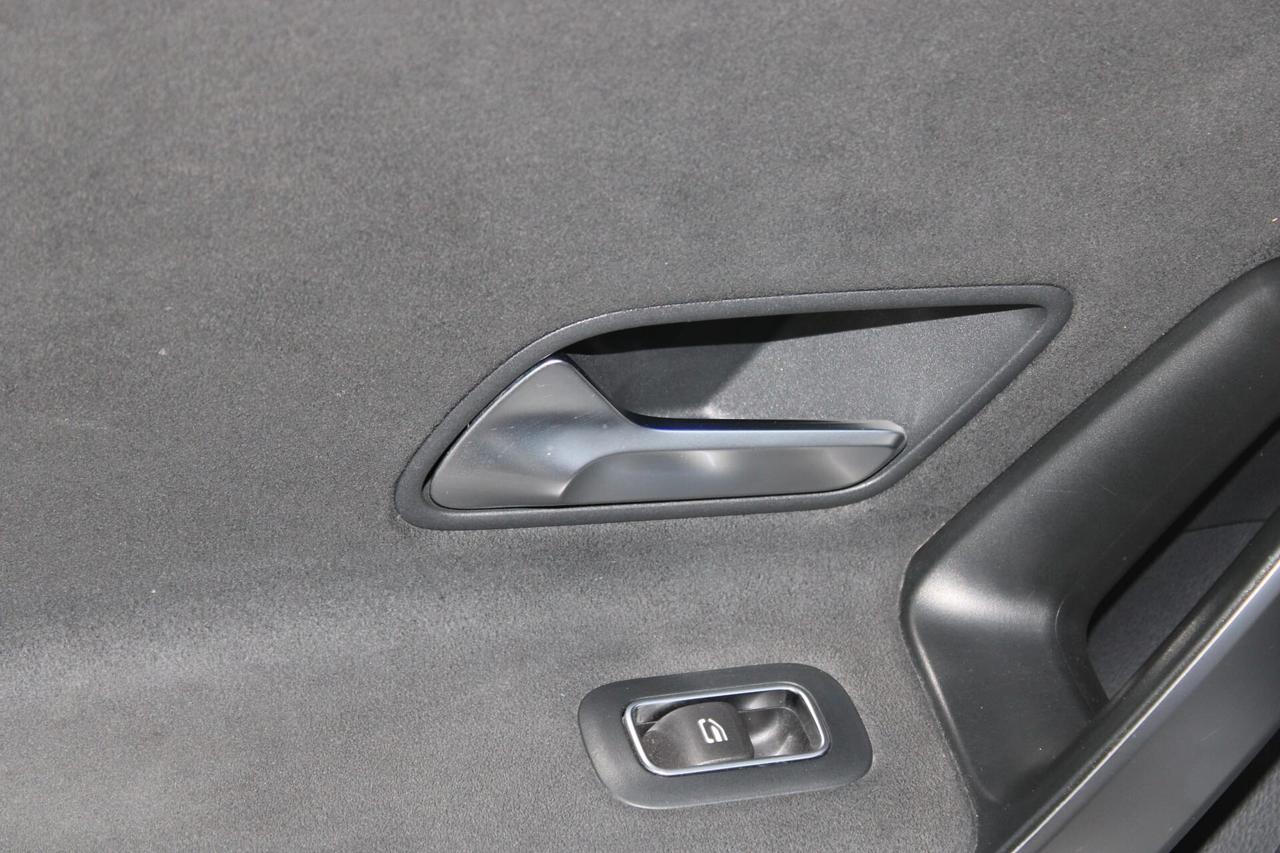 Mercedes-benz A 200 d Premium AMG Night Edition