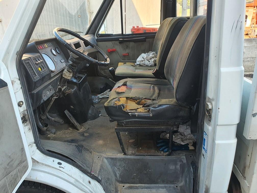 Iveco Daily I 35-8 2.4 D 72CV Cassone Fisso