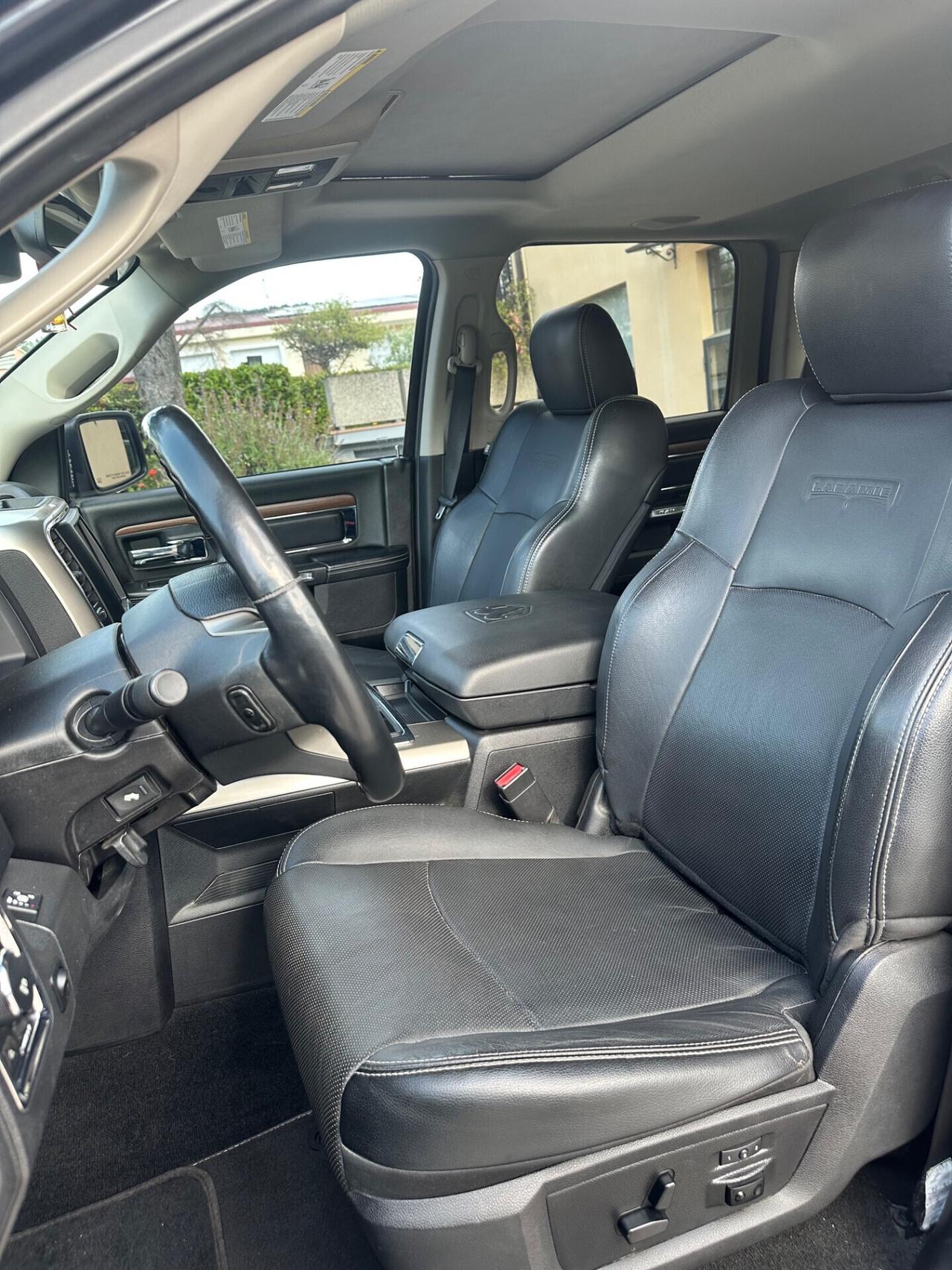 Dodge Ram 5.7 HEMI Laramie gpl n1