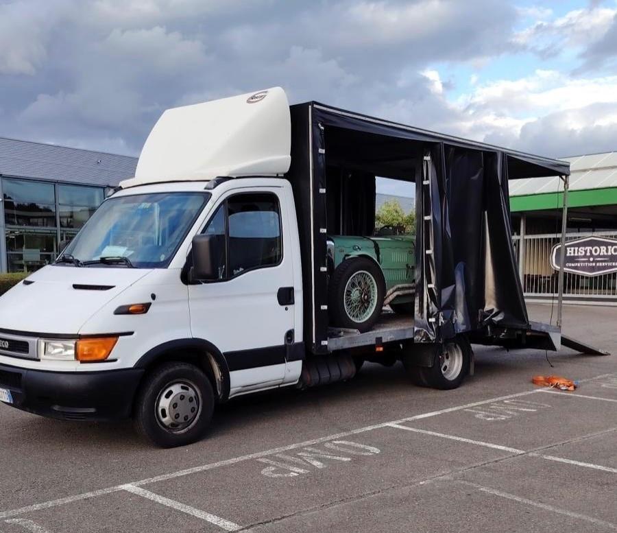Iveco Carroattrezzi chiuso Daily Motore RIFATTO