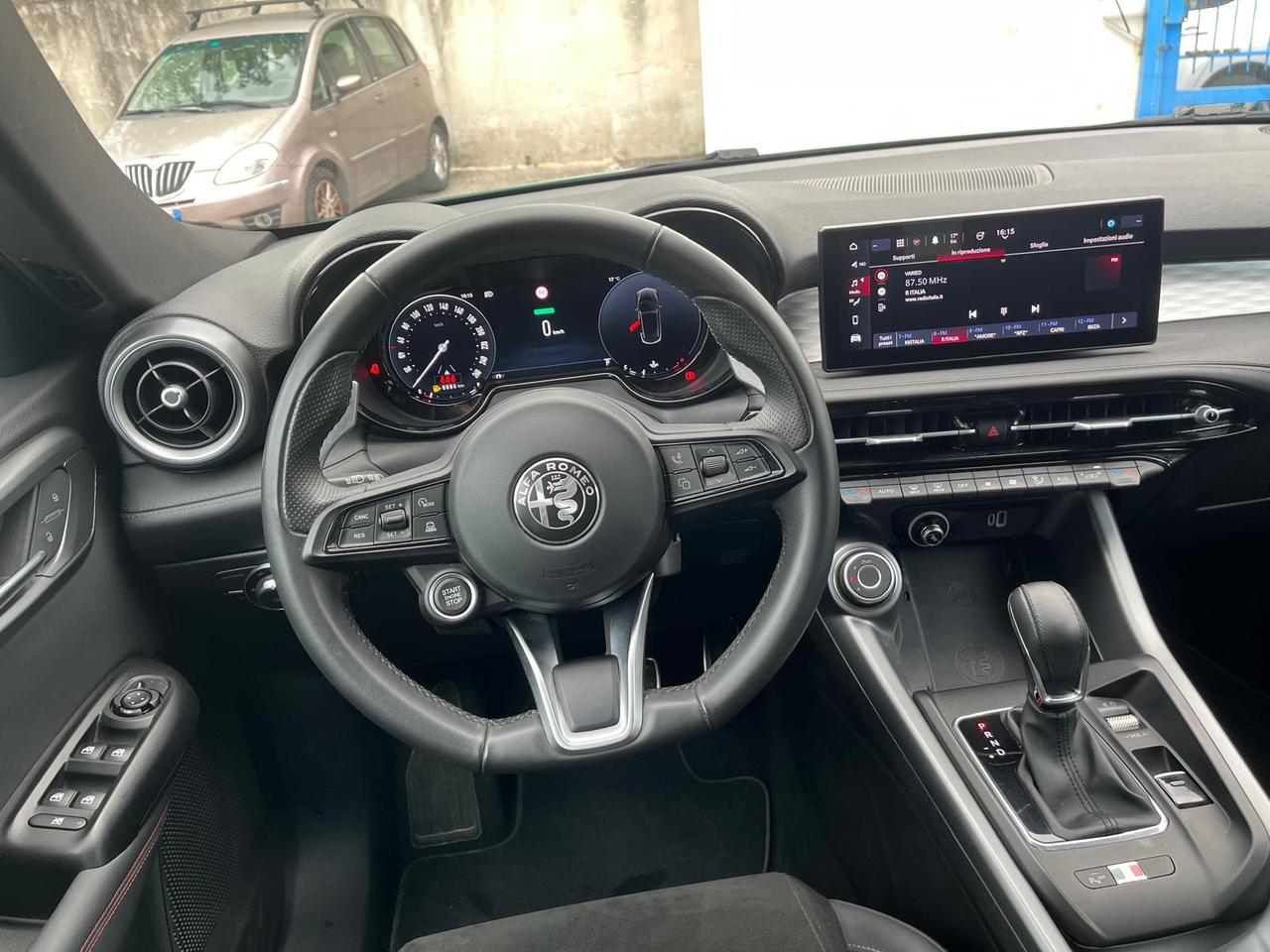 Alfa Romeo tonale 1.5 hybrid-160 cv/tct7-tributo italiano-2023