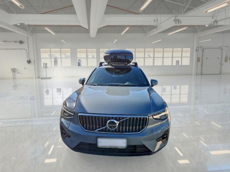 VOLVO XC40 B4 AWD automatico Ultimate Bright