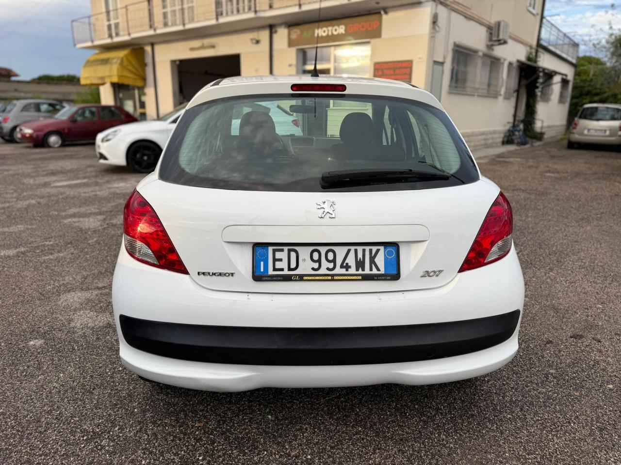 Peugeot 207 1.4 VTi 95CV 5p. Millesim 200