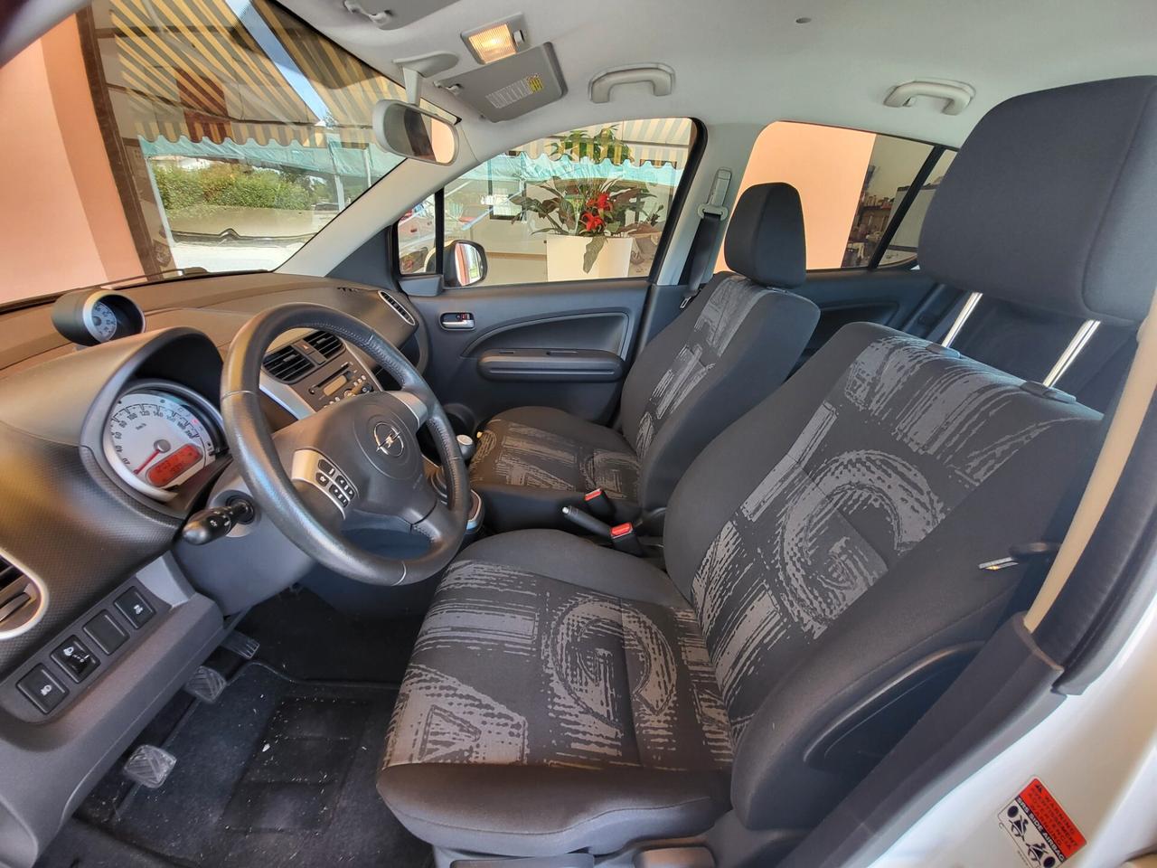 Opel Agila 1.0 12V 68 CV Ecotec