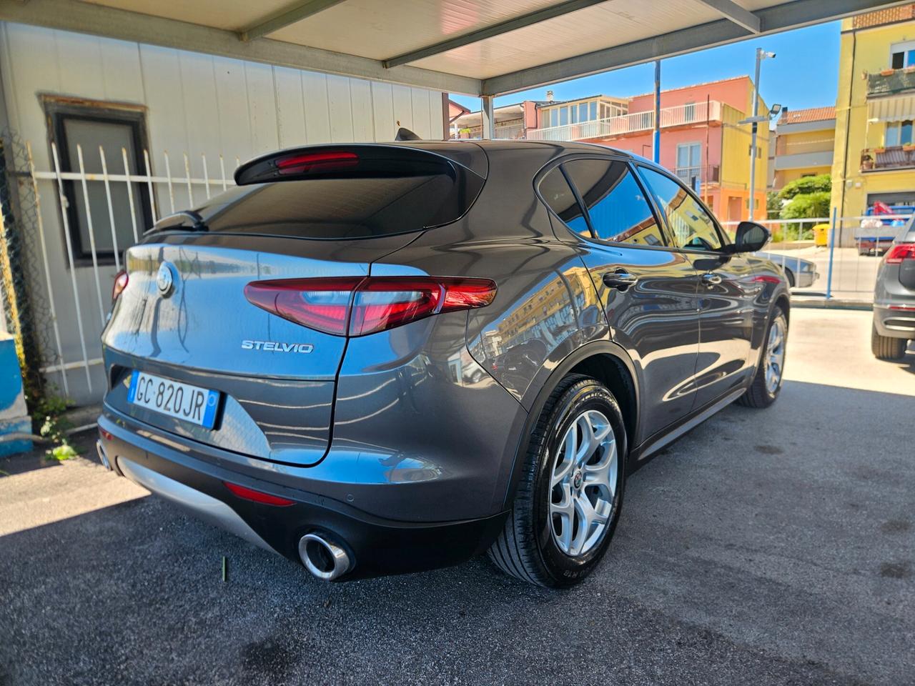 Alfa Romeo Stelvio 2.2 Turbodiesel 190 CV AT8 Q4 Executive