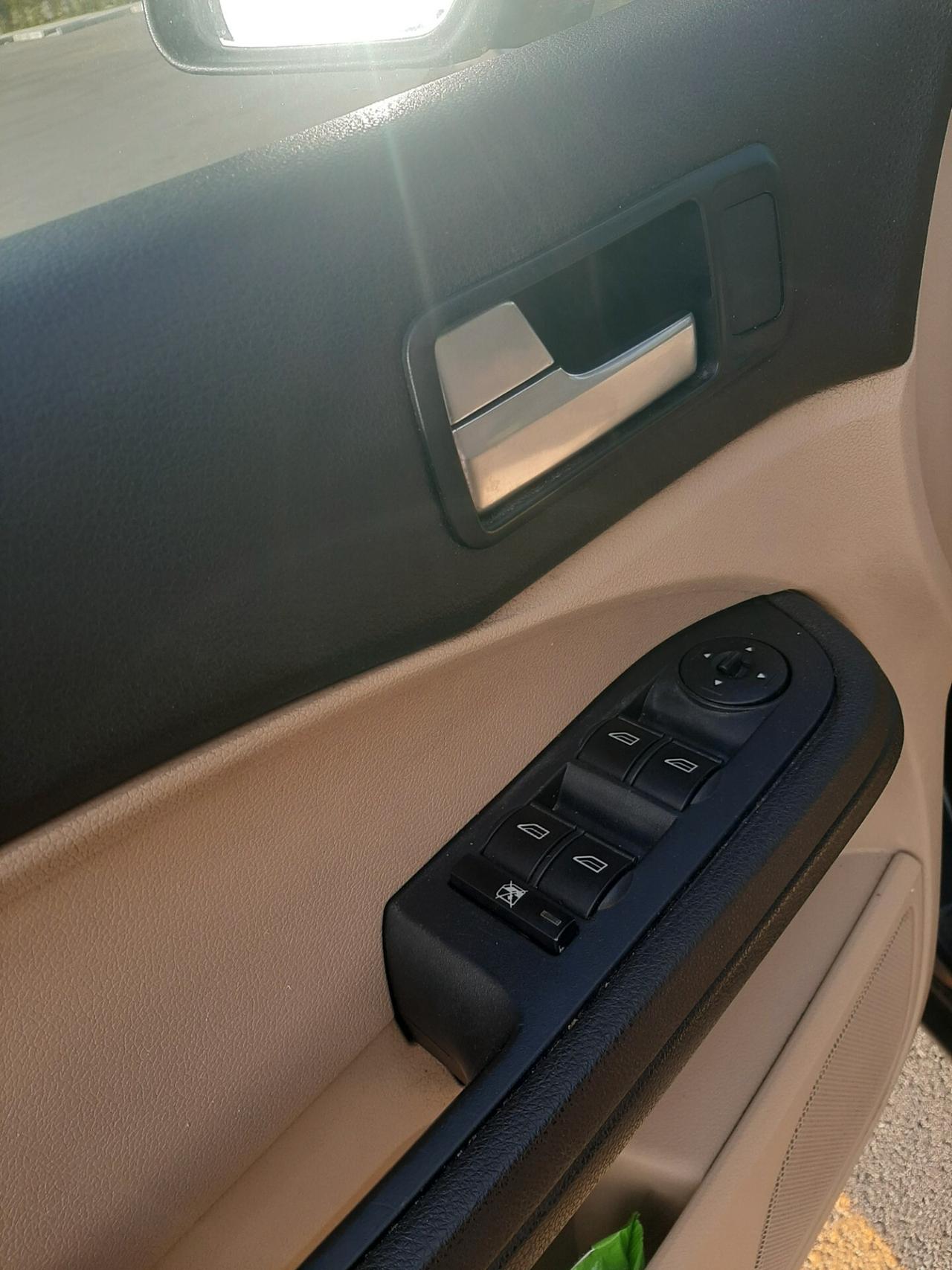 Ford Focus C-Max 1.6 TDCi (110CV) Ghia