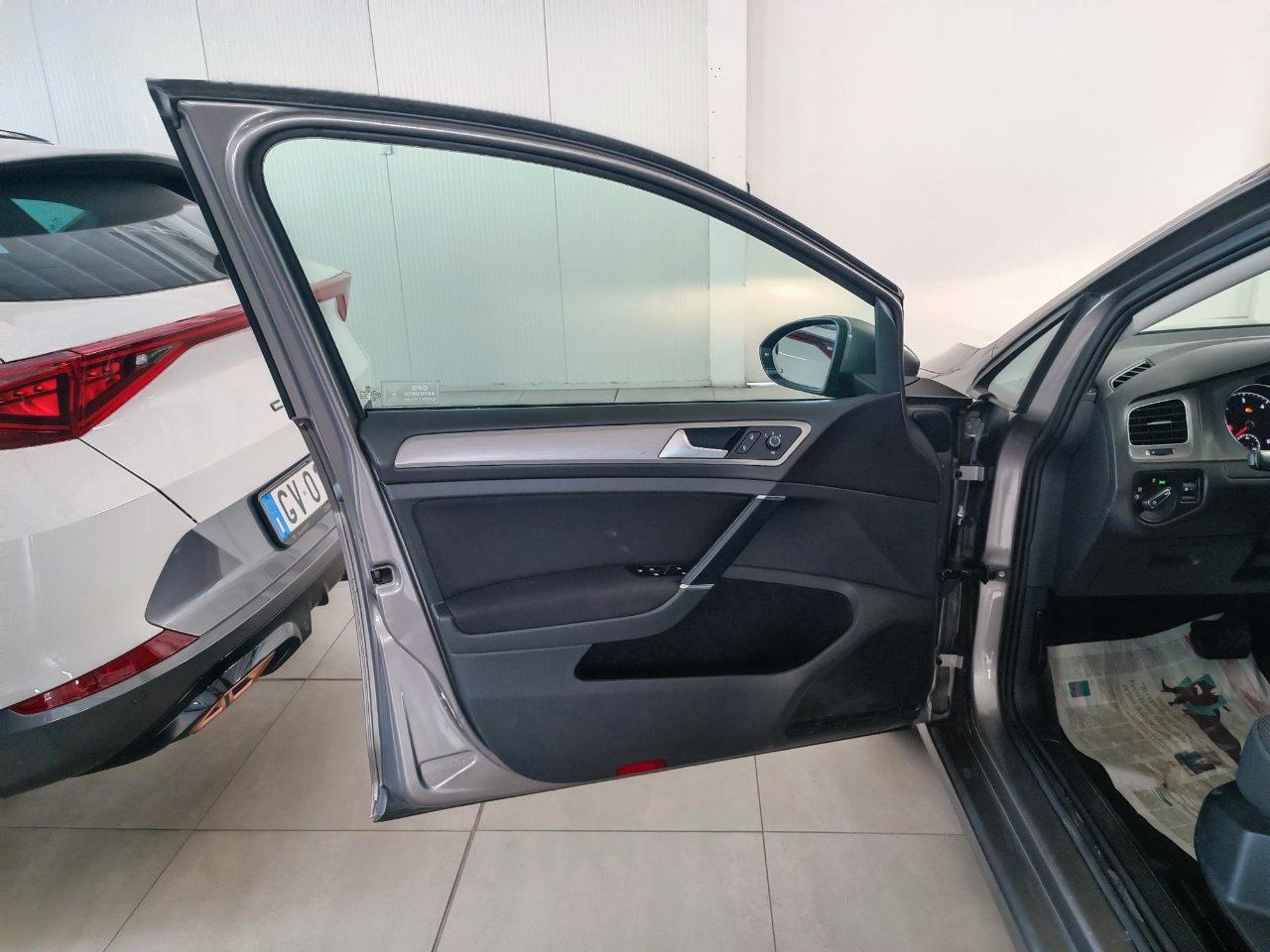 Volkswagen Golf Golf 5p 1.6 tdi Business 115cv