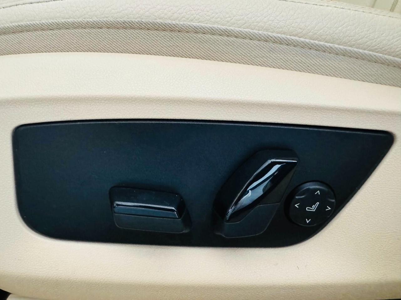 Bmw 520 520d xDrive Luxury