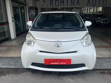 Toyota iQ 1.0